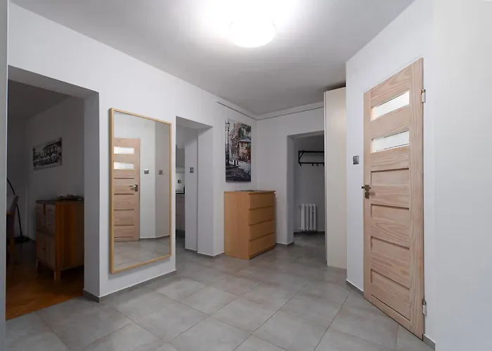 Апартаменты Park Szczytnicki 2-bedroom By Bookinghost *