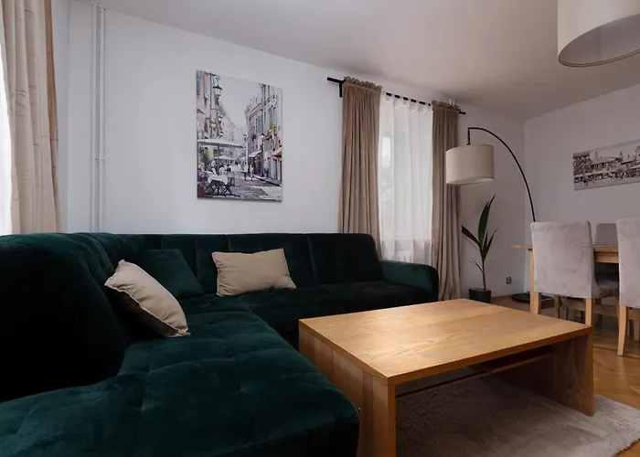Апартаменты Park Szczytnicki 2-bedroom By Bookinghost