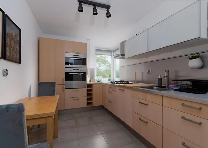 Park Szczytnicki 2-bedroom By Bookinghost Апартаменты *