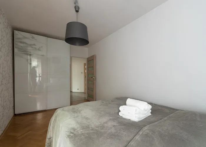 Park Szczytnicki 2-bedroom By Bookinghost Вроцлав